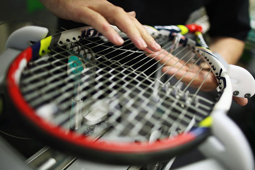 đan vợt cầu lông Tennis chuyên nghiệp ở đâu
