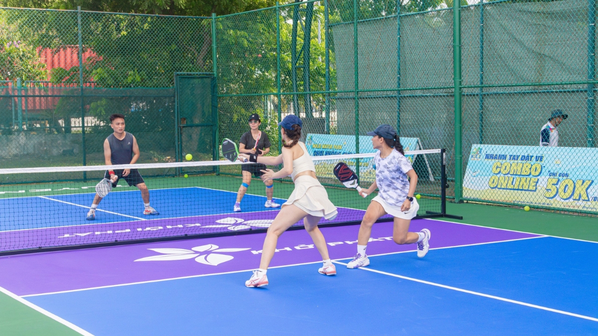 tập chơi pickleball cơ bản